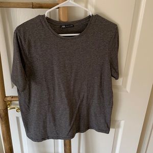Gray T-shirt from Zara